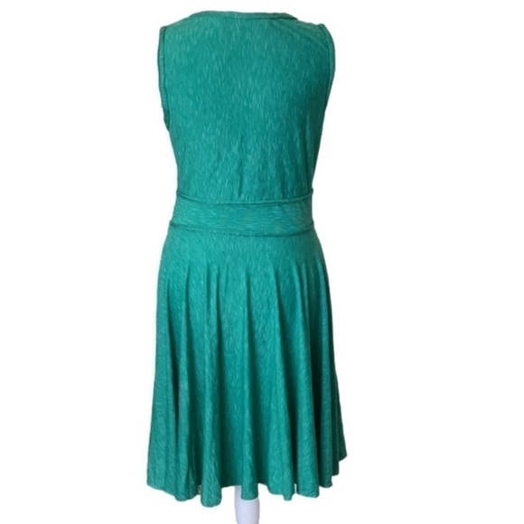 Max Studio A Line Dress - Picture 4 of 13